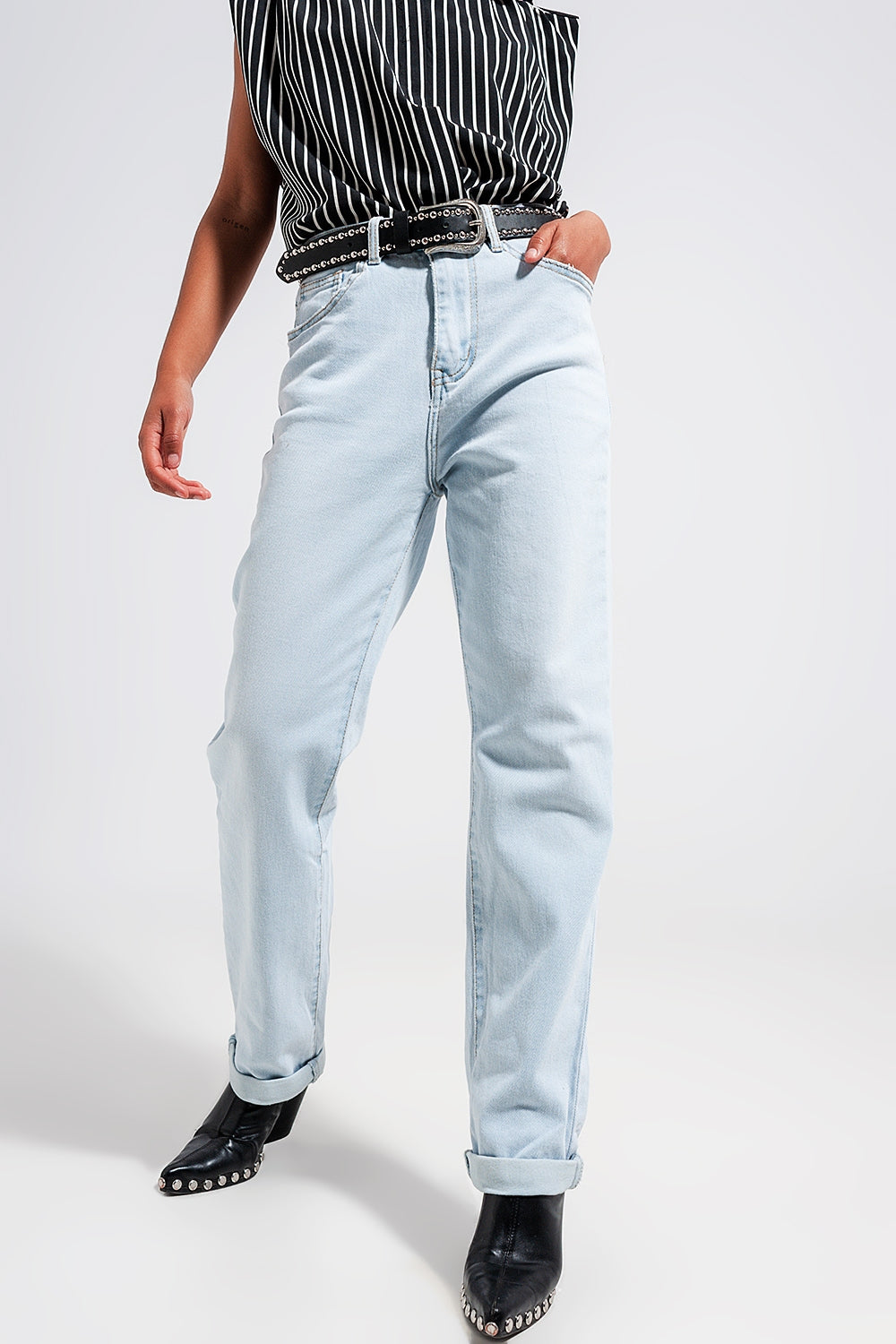 Jeans dritti a vita medio alta in lavaggio chiaro vintage