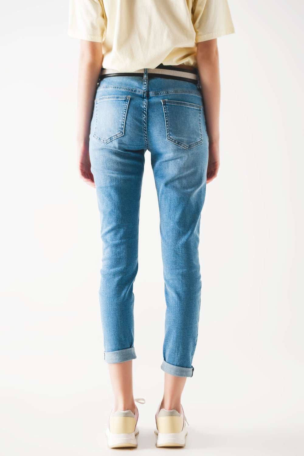 Jeans dritti blu medio con strappi