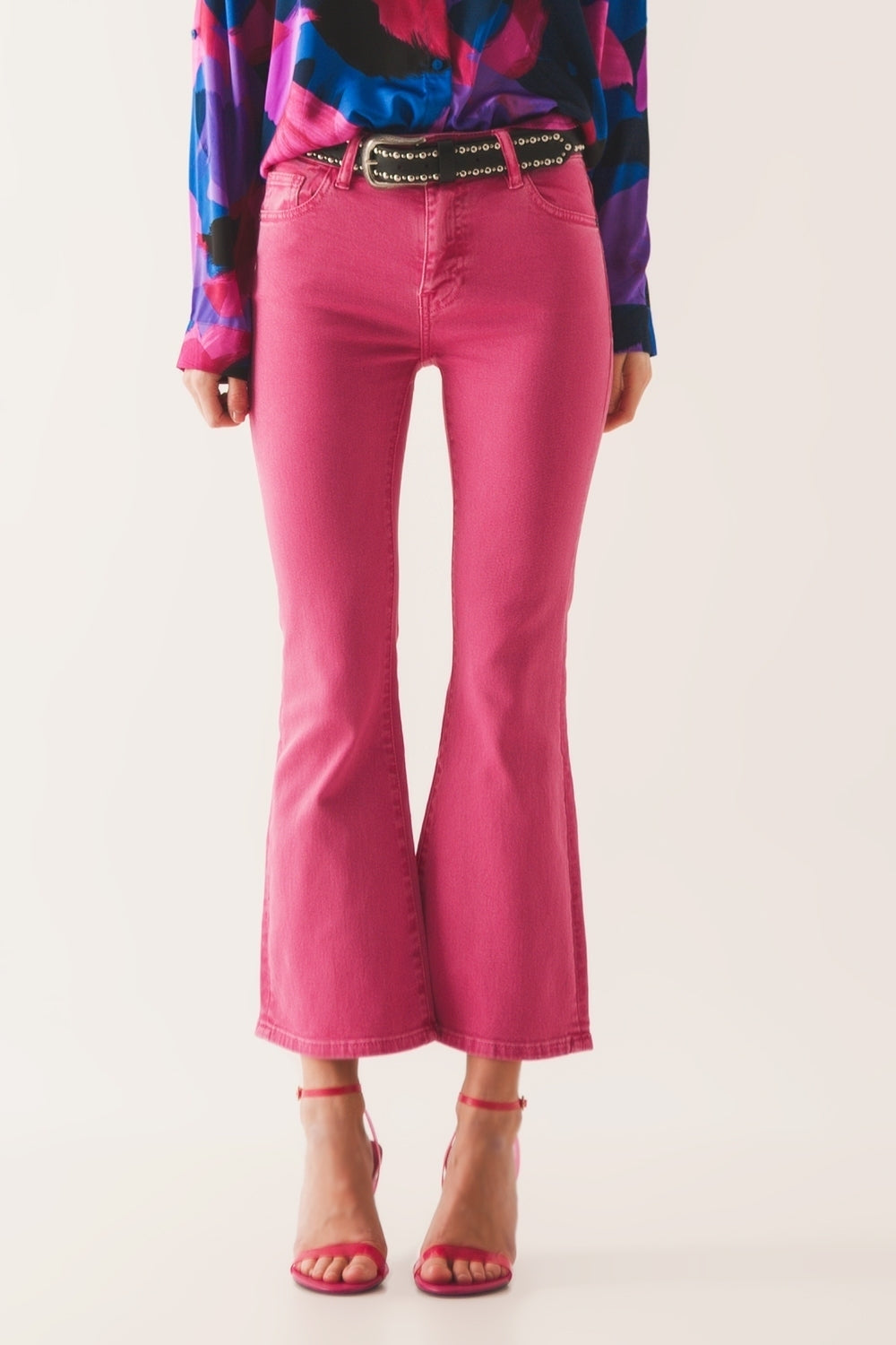 Jeans flare a vita alta in rosa