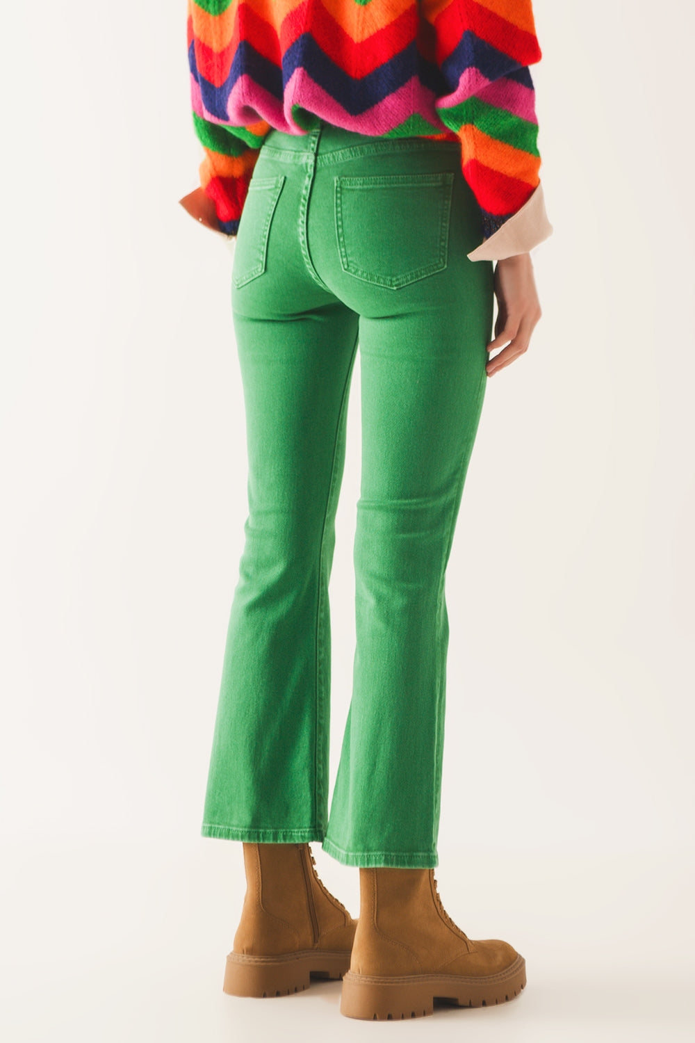 Jeans flare a vita alta in verde