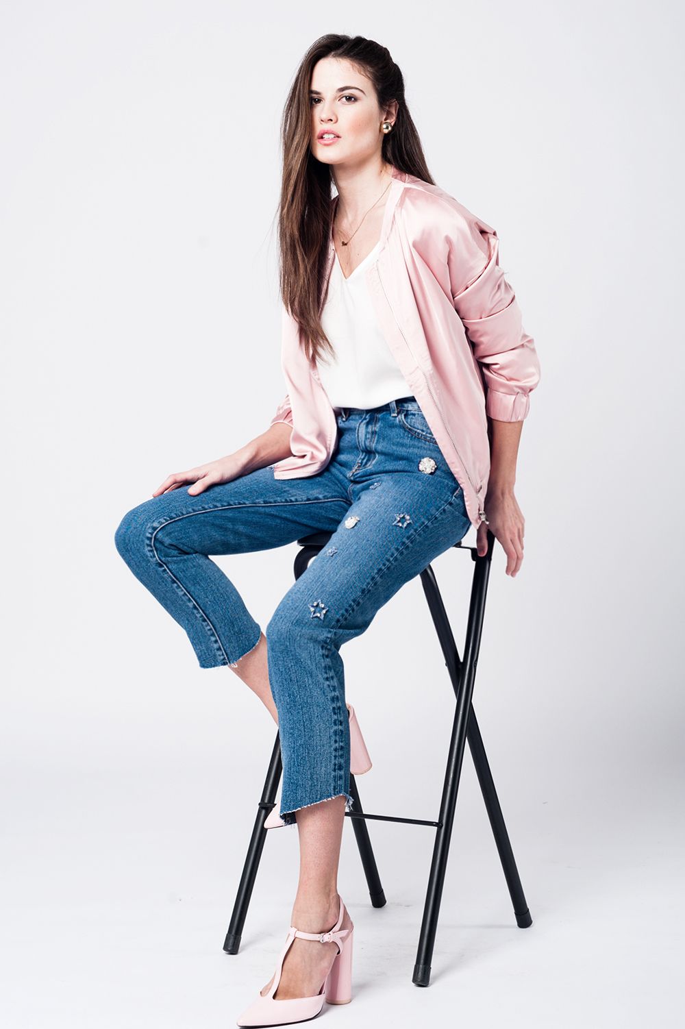Jeans mom con ricami le stelle