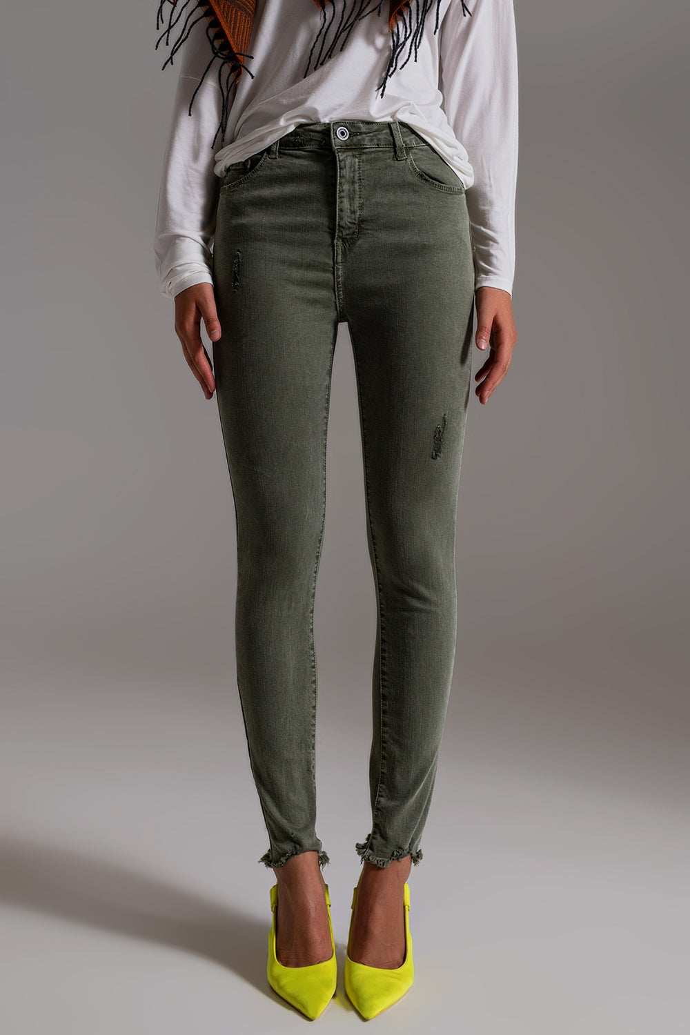 Q2 Jeans skinny a vita alta cachi