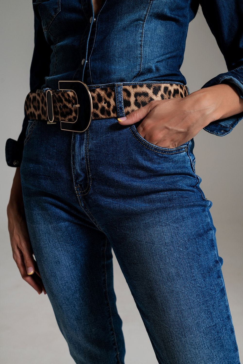 Jeans skinny a vita alta in lavaggio medio