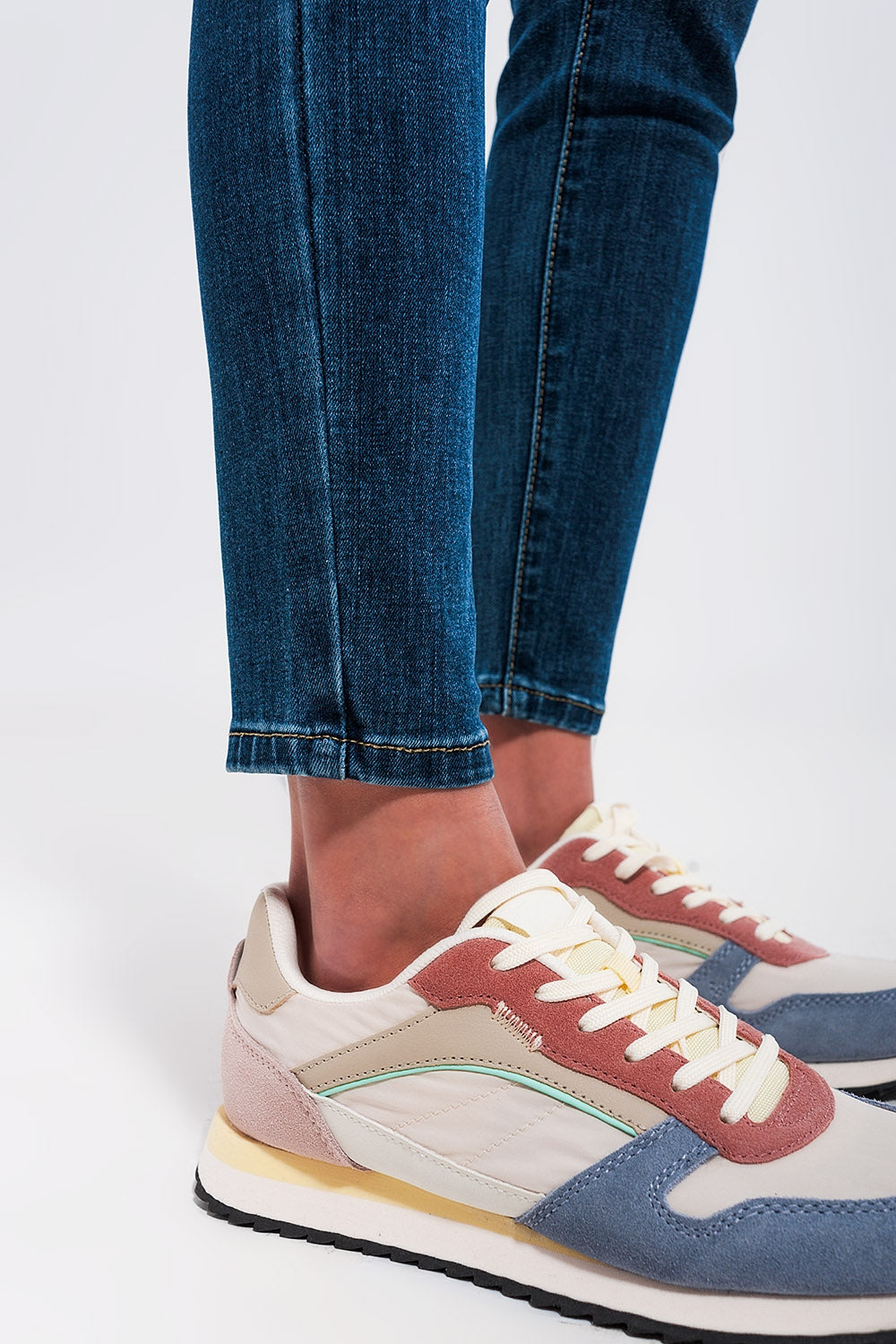 Jeans skinny a vita alta lavaggio scuro