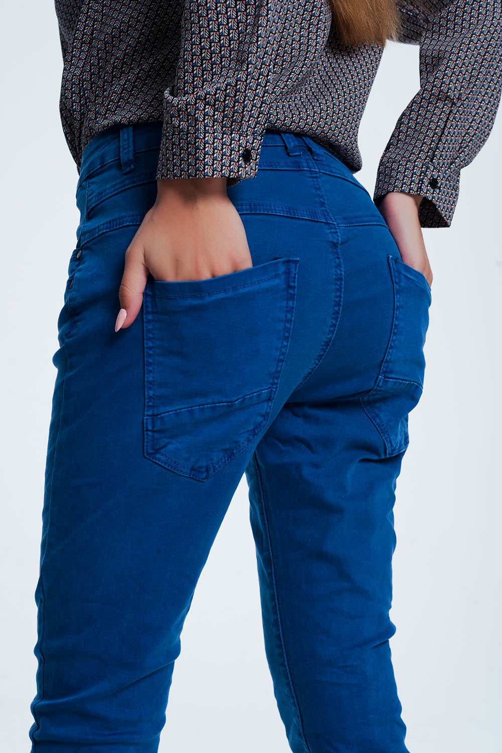 Jeans skinny blu con cavallo basso