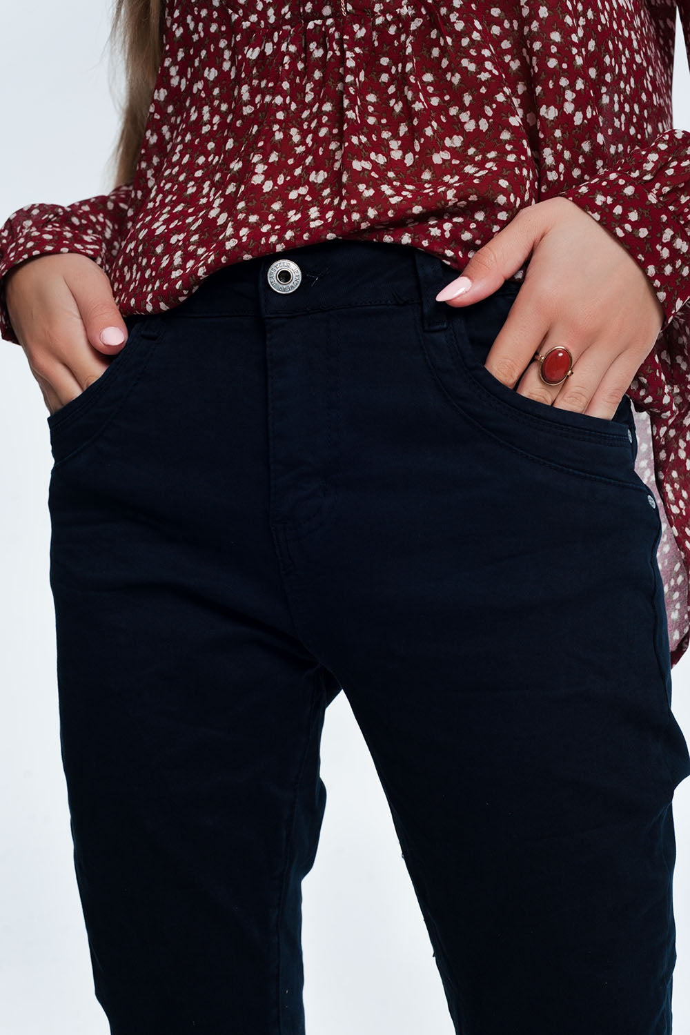 Jeans skinny blu con cavallo basso