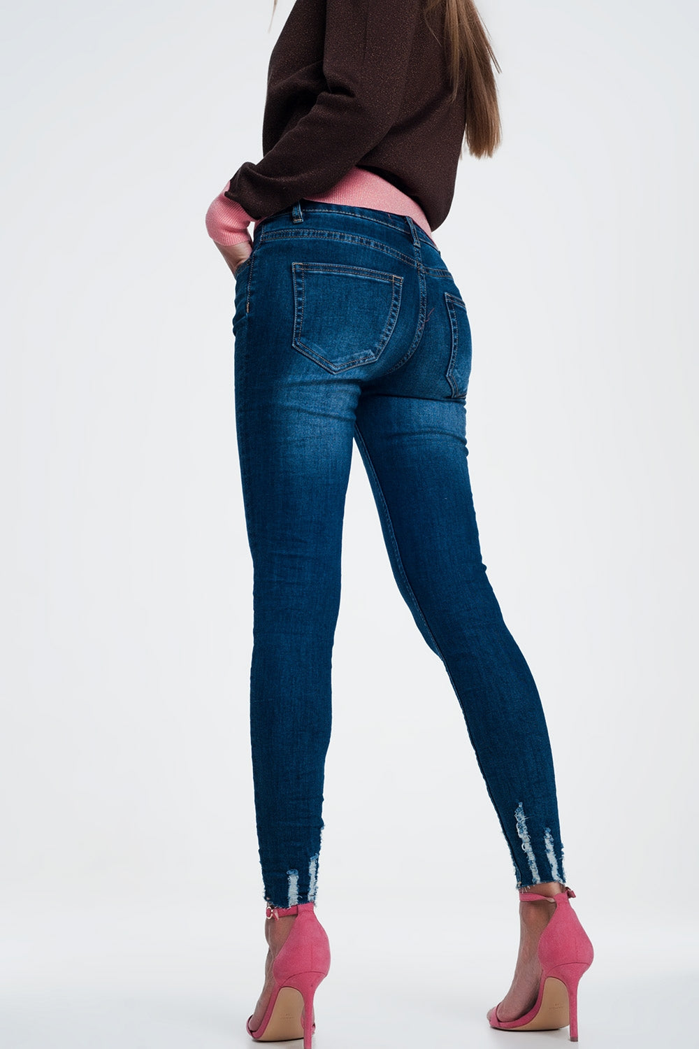 Jeans skinny con orlo grezzo