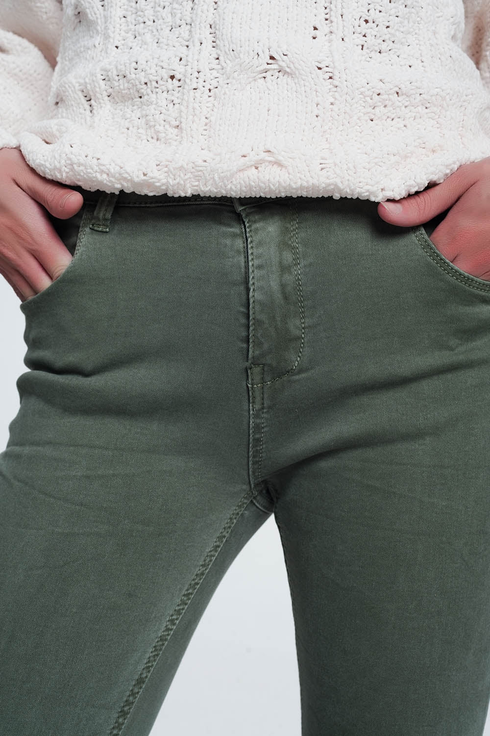 Jeans skinny a vita alta in verde