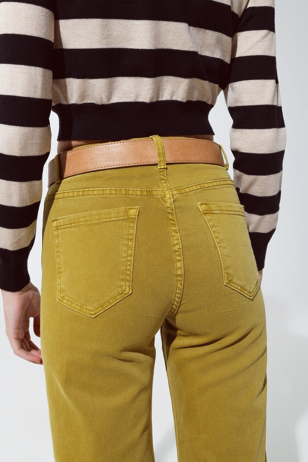 Jeans verdi a gamba dritta con riflessi metallici dorati