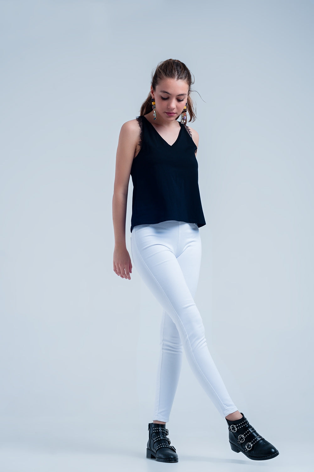Jeggings bianchi con tasche posteriori