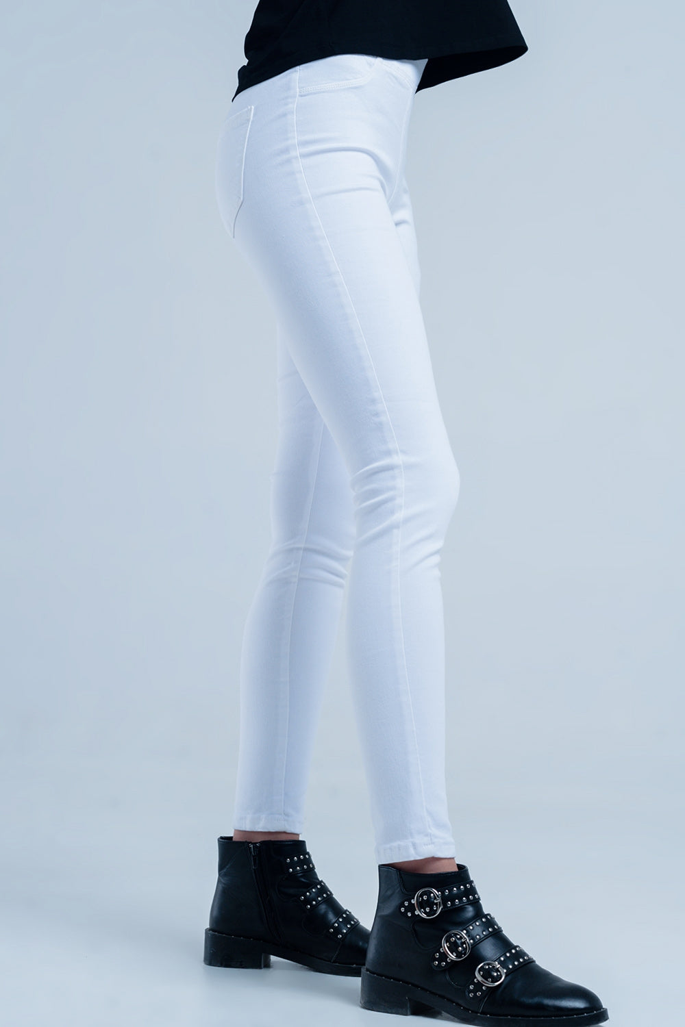 Jeggings bianchi con tasche posteriori