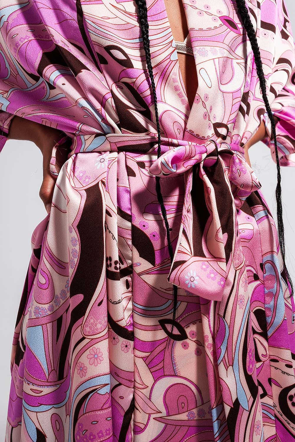 Kimono con stampa astratta rosa