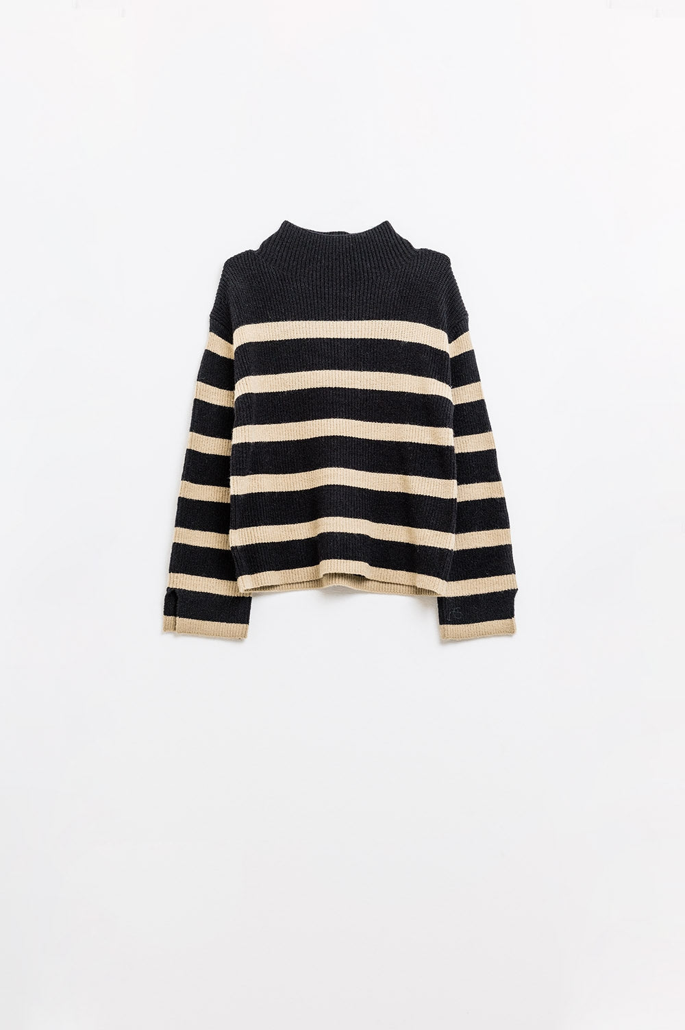 Maglia a coste nera con righe cammello