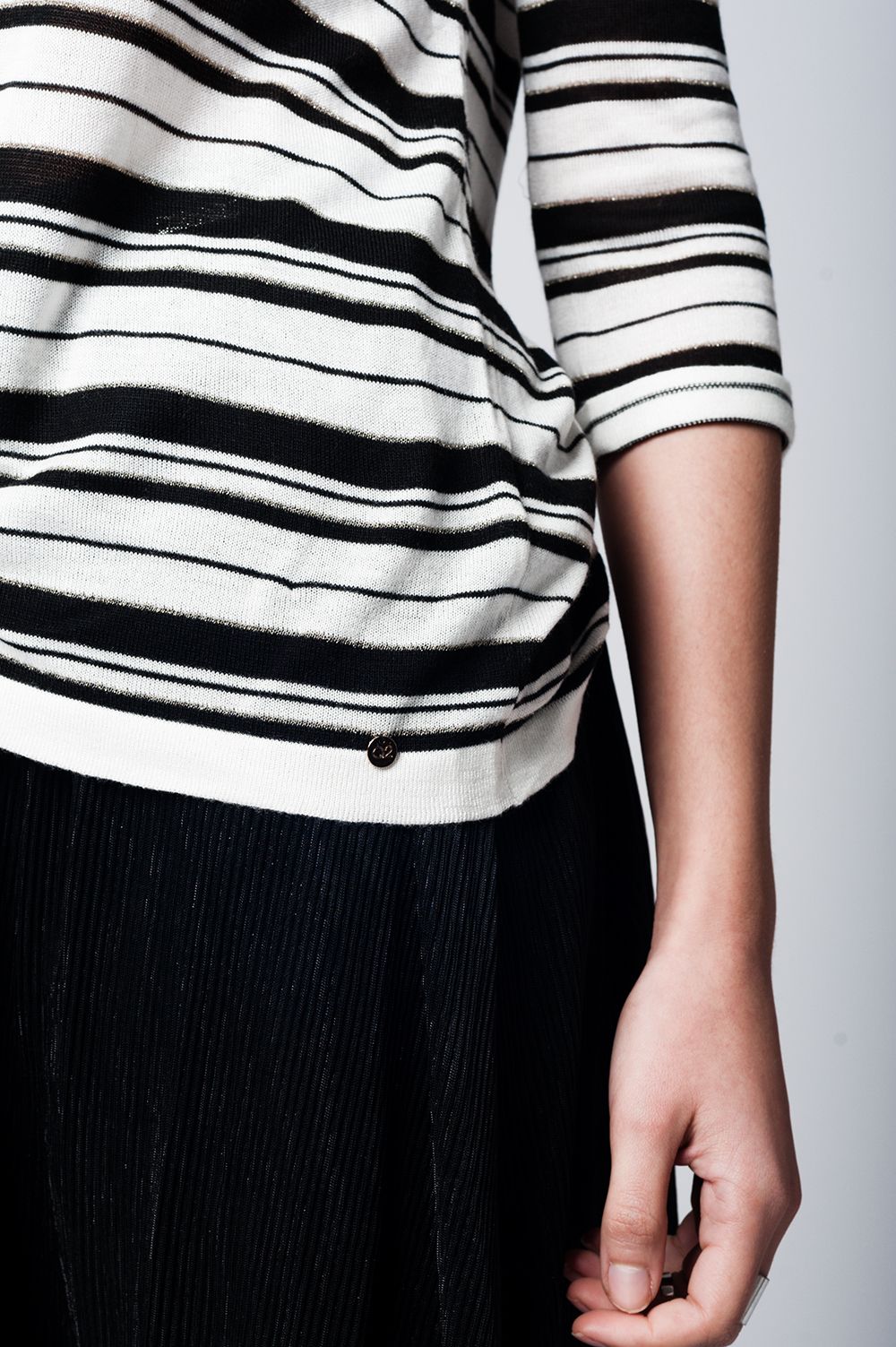 Maglia a righe nere