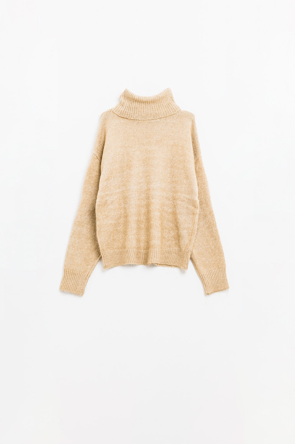 Maglia dolcevita beige con maniche scese
