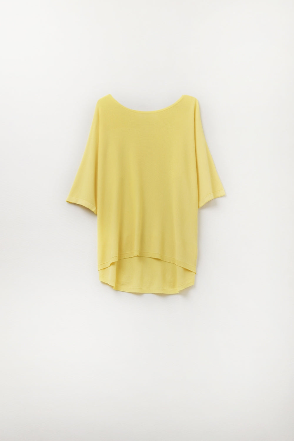 Maglia giallo oversize con maniche al gomito
