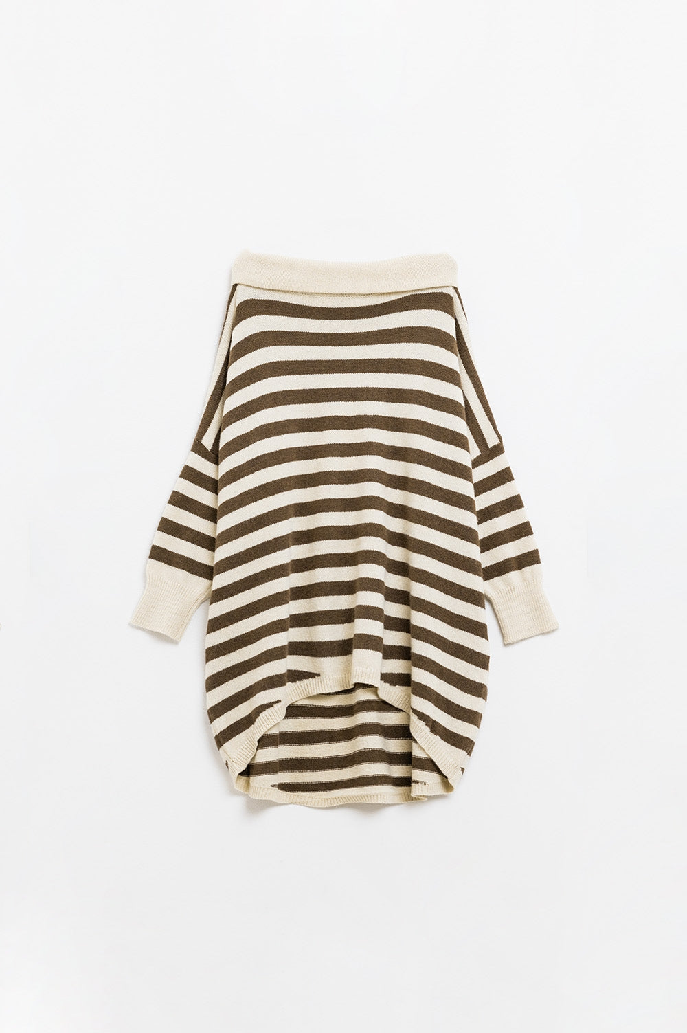Q2 Maglia oversize a collo alto con ali di pipistrello e strisce in crema e marrone