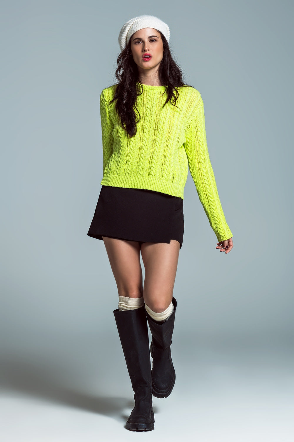 Maglia verde lime con schiena scoperta e fiocchi