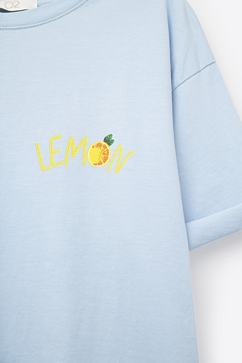 Maglietta blu Made in Italy con grafica di limone