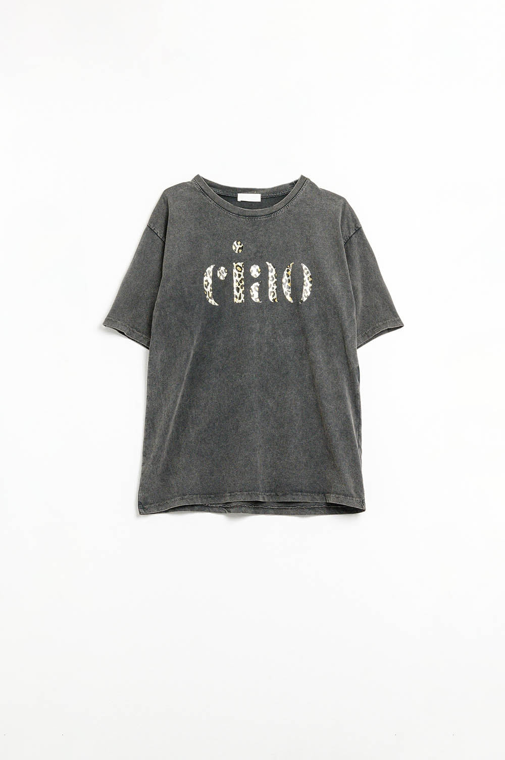 maglietta nera stonewashed rilassata Con Ciao in Stampa Leopardata