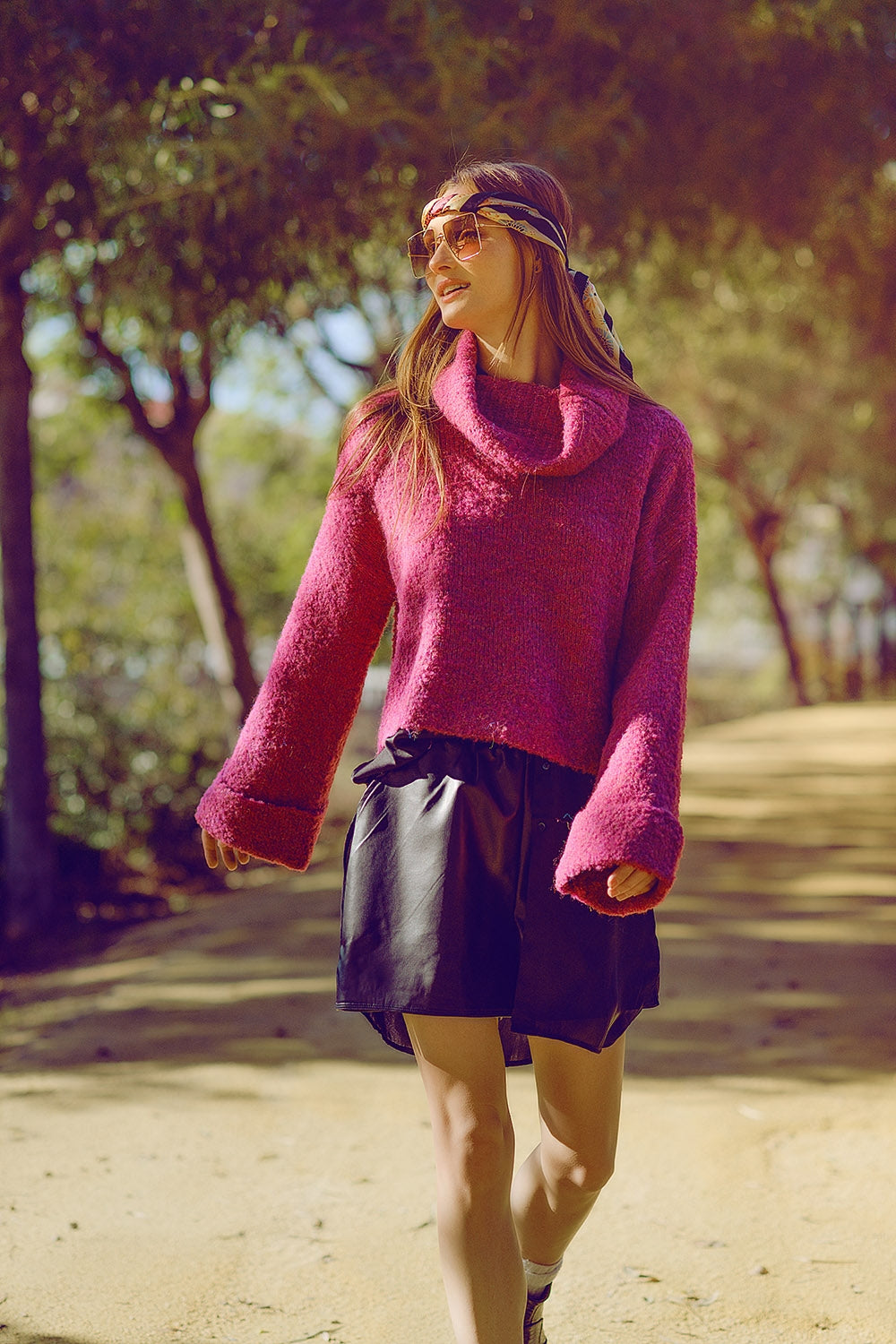 Q2 maglione a collo alto in maglia morbida color fucsia