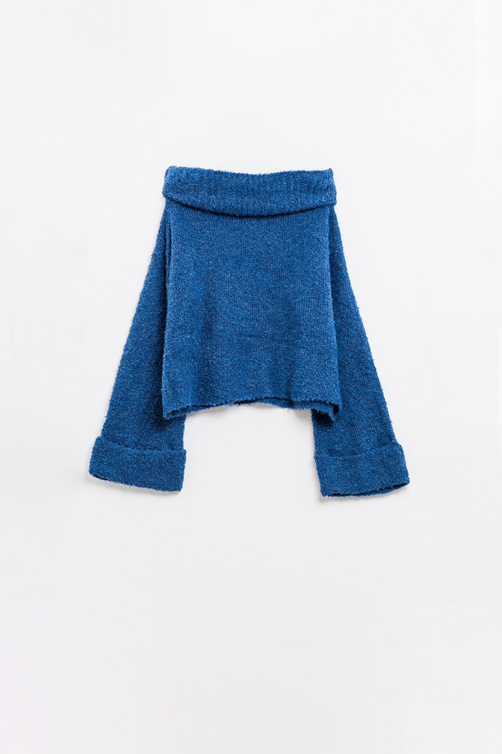 maglione a collo alto in maglia morbida di colore blu
