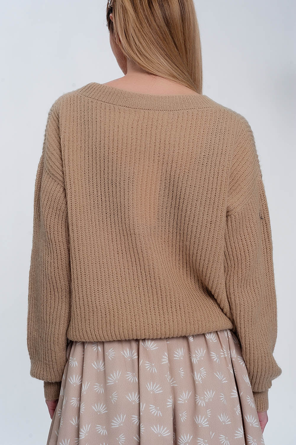 Maglione a coste beige chiaro