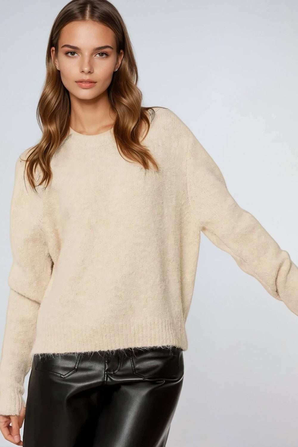 Q2 maglione a maglia morbida standard fit in beige