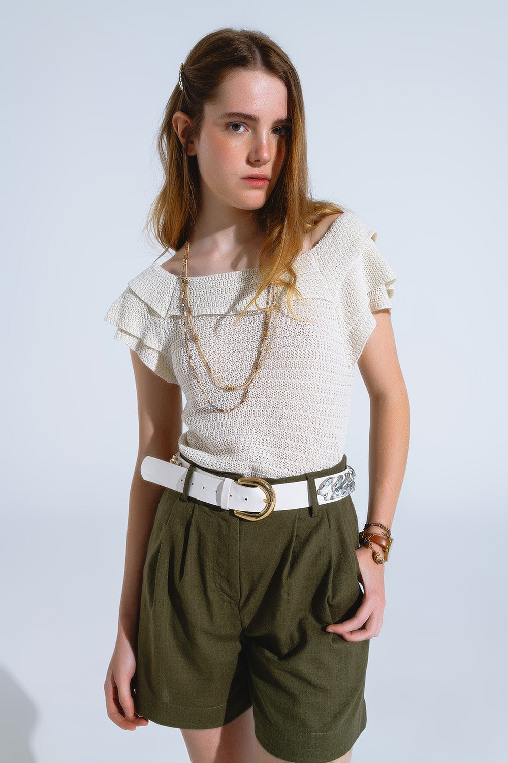 Maglione a maniche corte con scollo a barca color crema