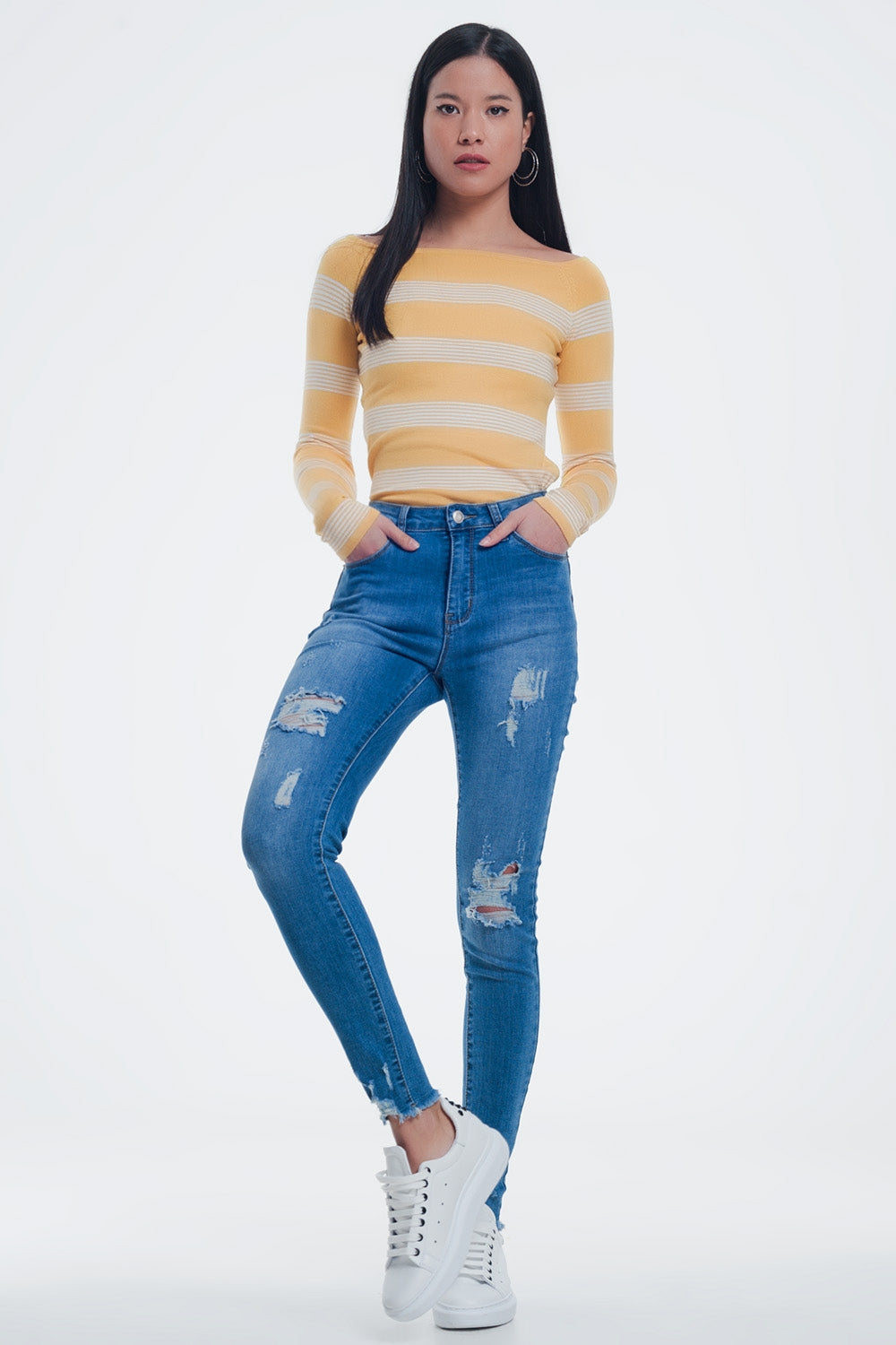 Maglione a righe con scollo a barca gialle