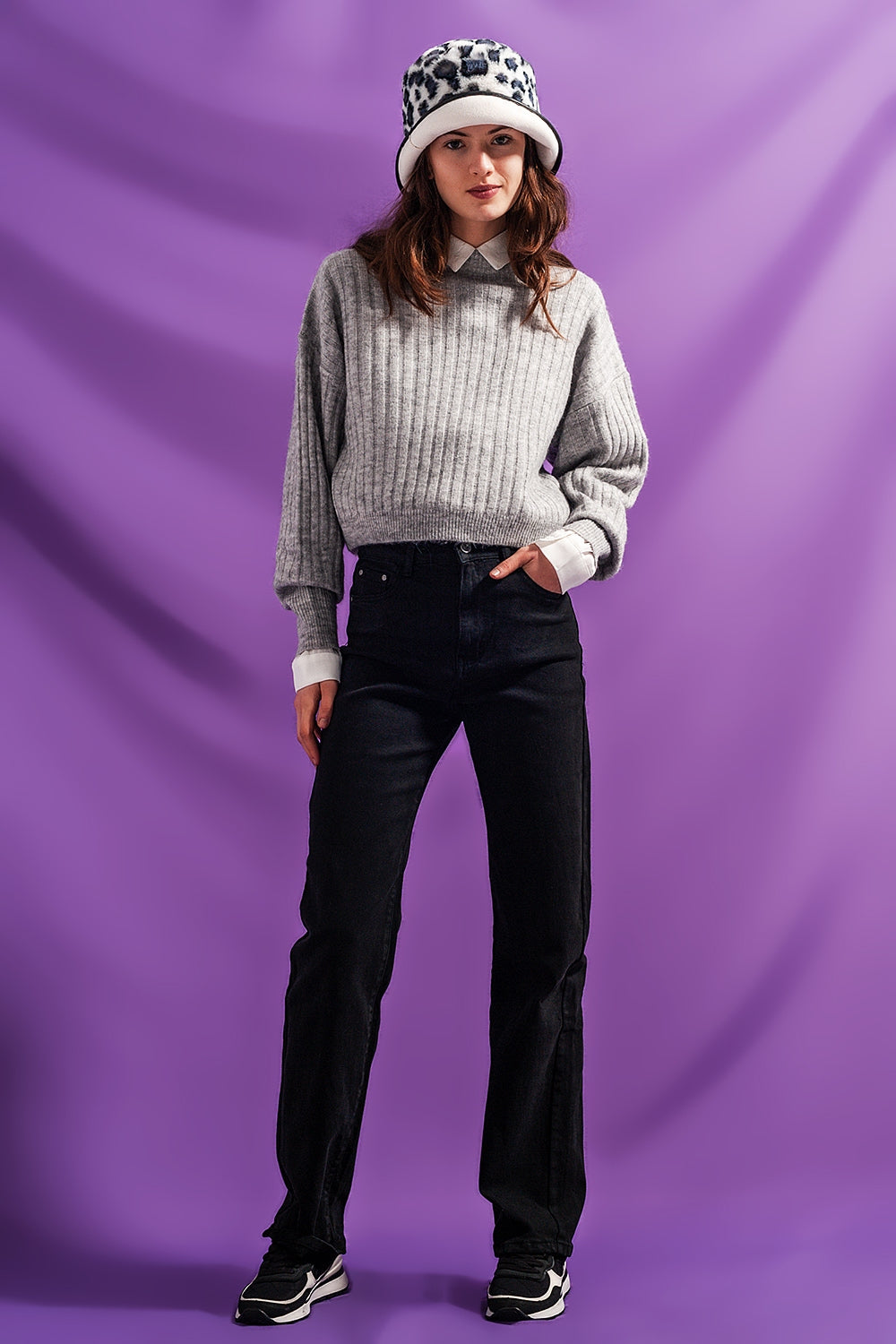 Maglione a righe grigio a coste