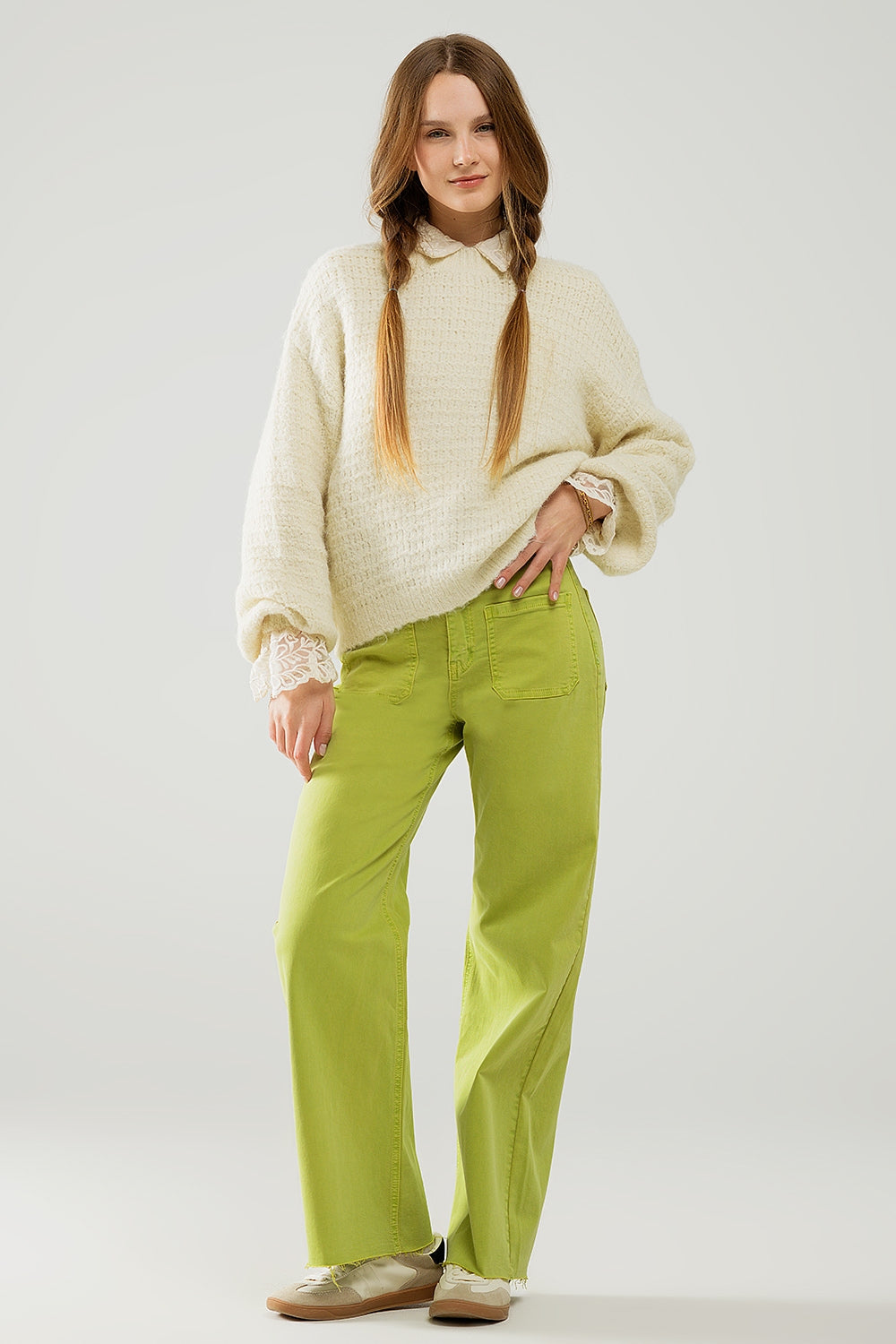 Maglione beige con maniche a palloncino