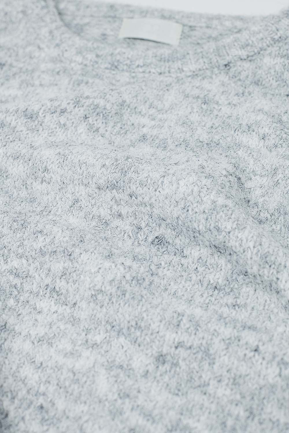 Maglione con maniche a palloncino in grigio chiaro