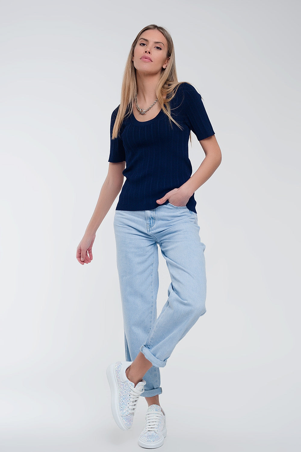 Maglione con scollo rotondo a maniche corte blu navy