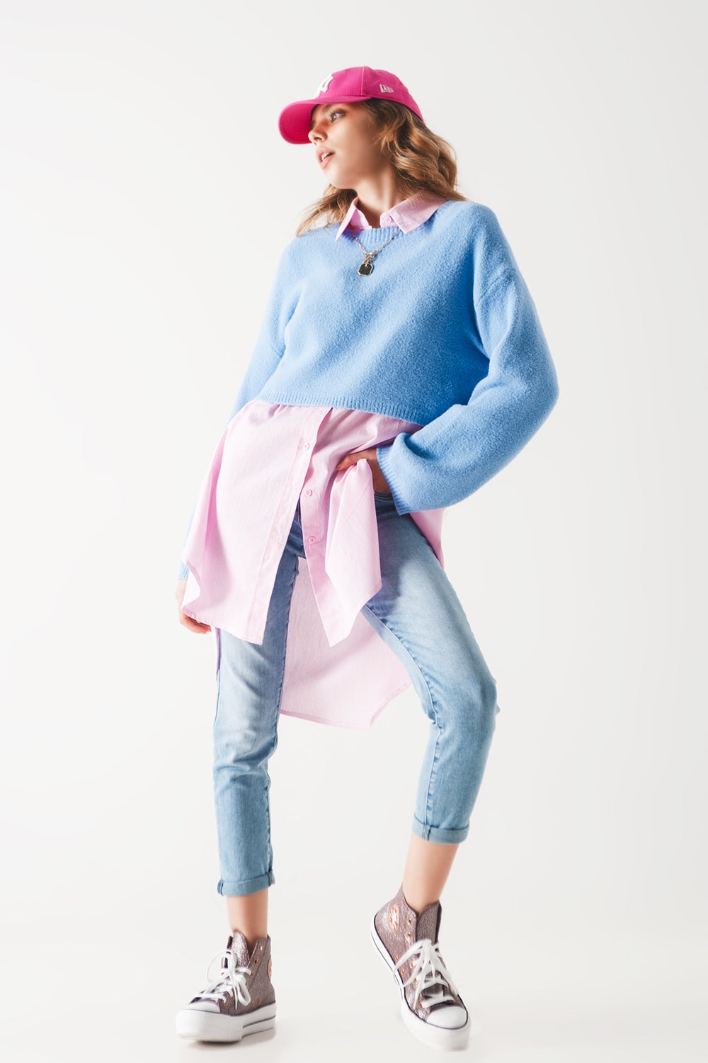 Maglione corto color azzurro in maglia soffice