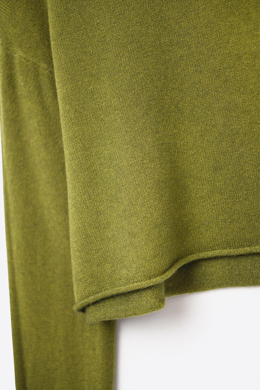 maglione crop kaki con orlo e colletto