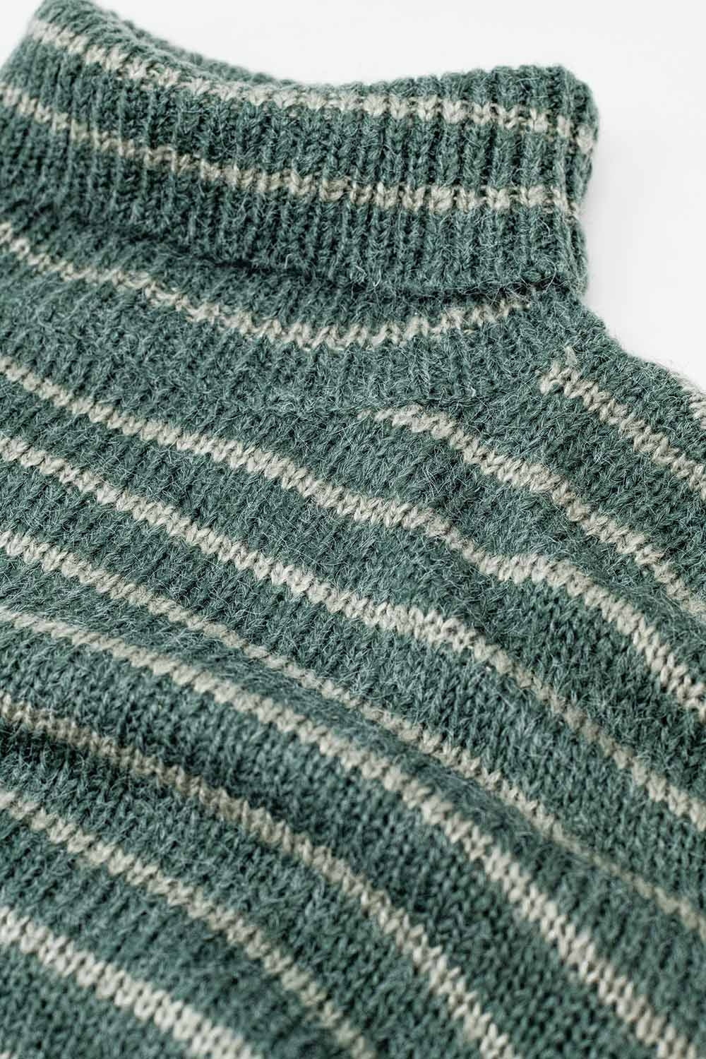 maglione dolcevita a righe in maglia morbida verde