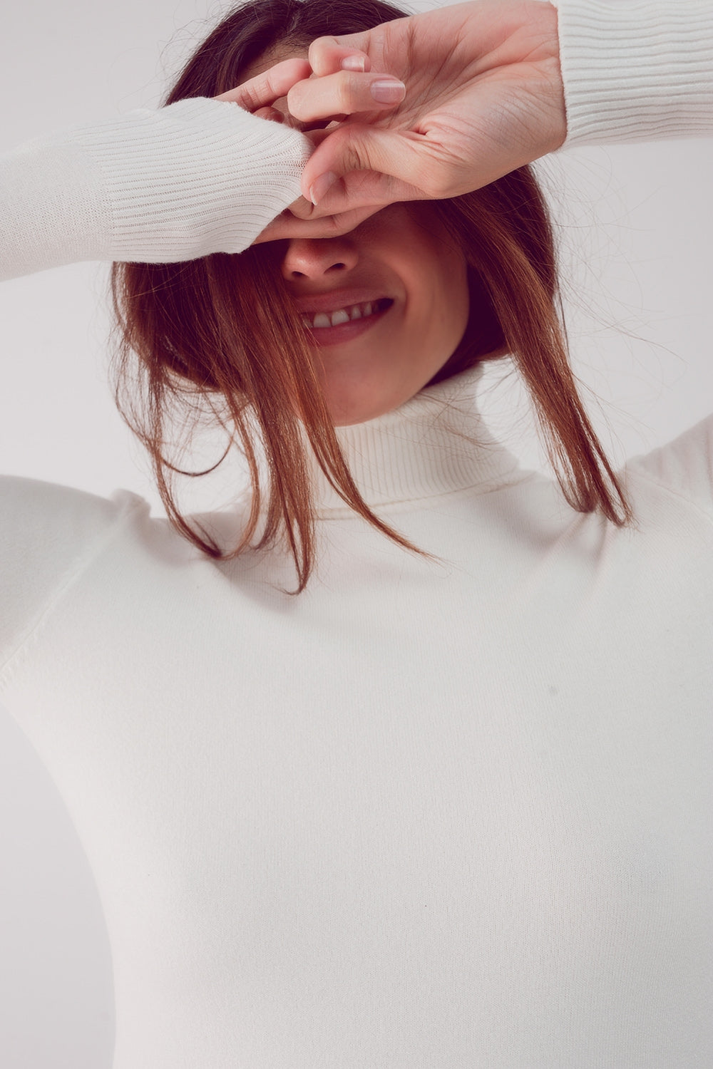 Maglione dolcevita crema