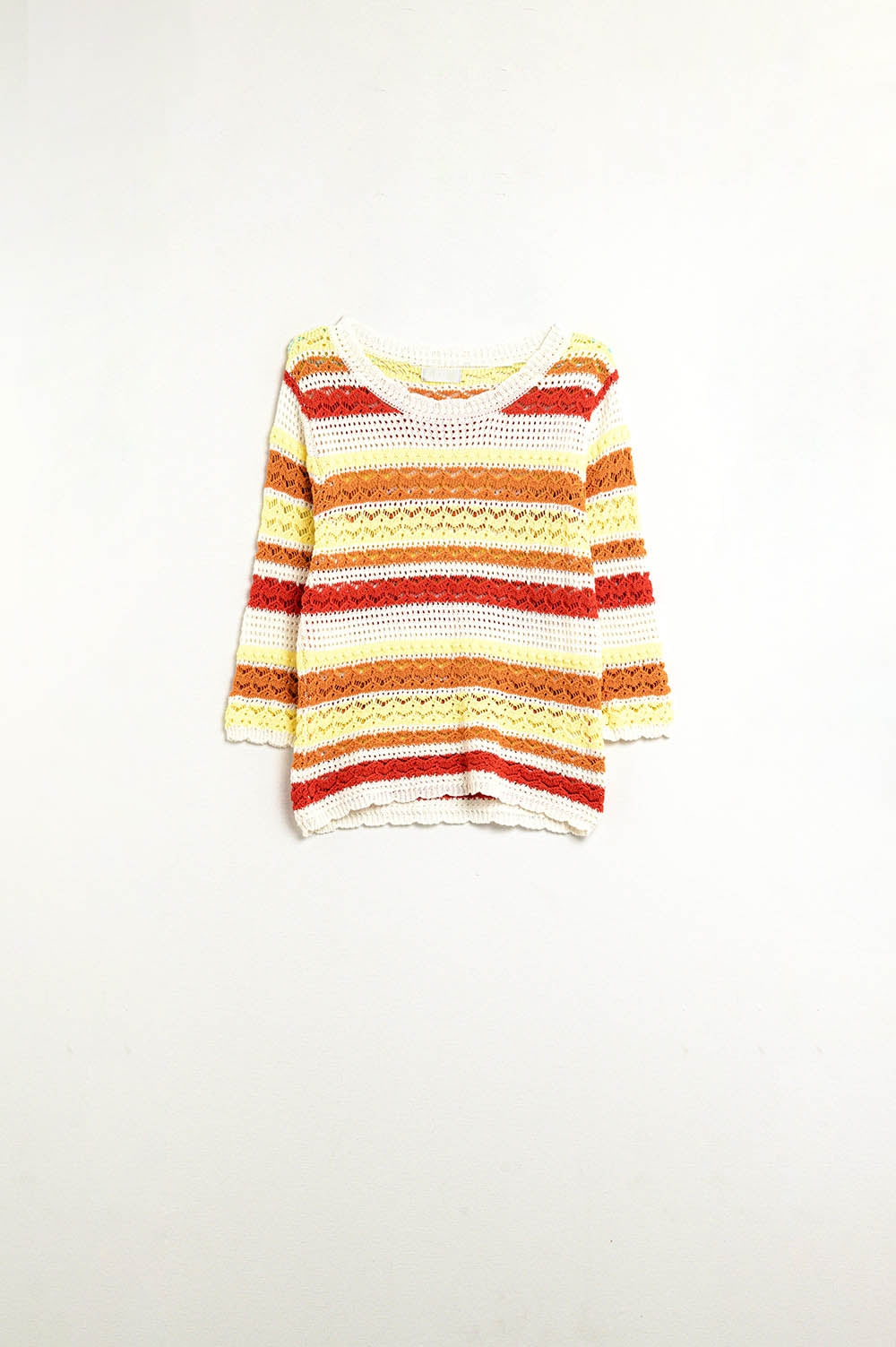 Maglione estivo a righe in maglia dai toni caldi