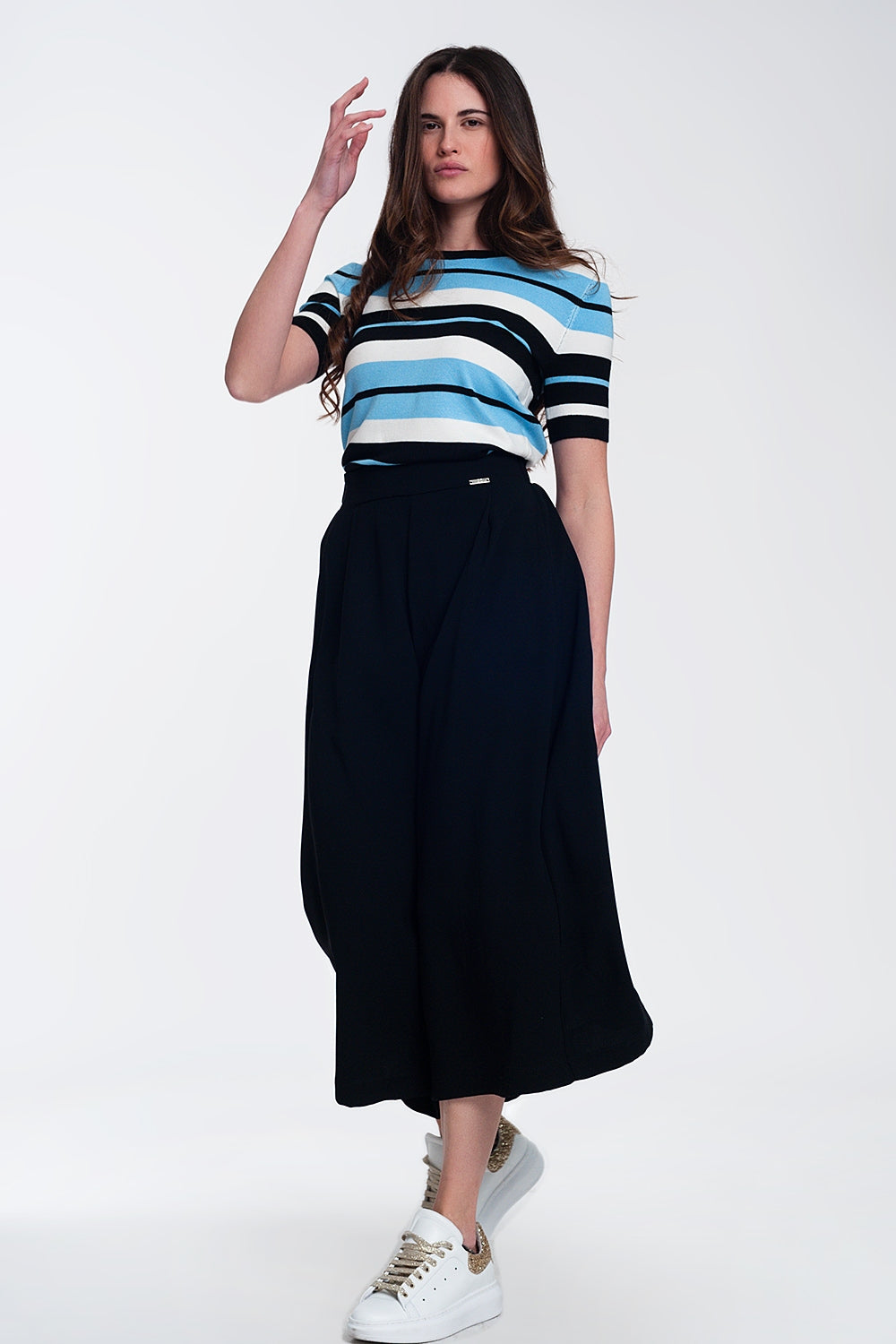 Maglione girocollo squadrato multi righe blu