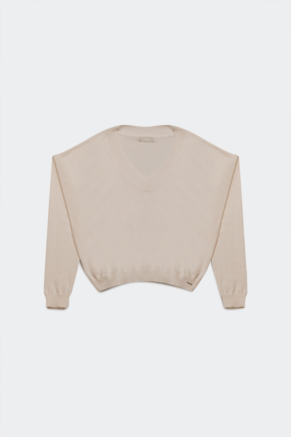 Maglione in maglia sottile panna con scollo a V