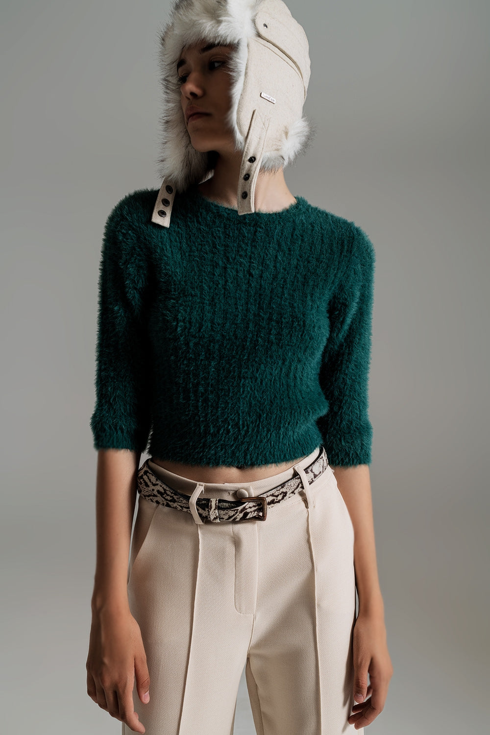 Maglione in maglia verde scuro con maniche a 3/4