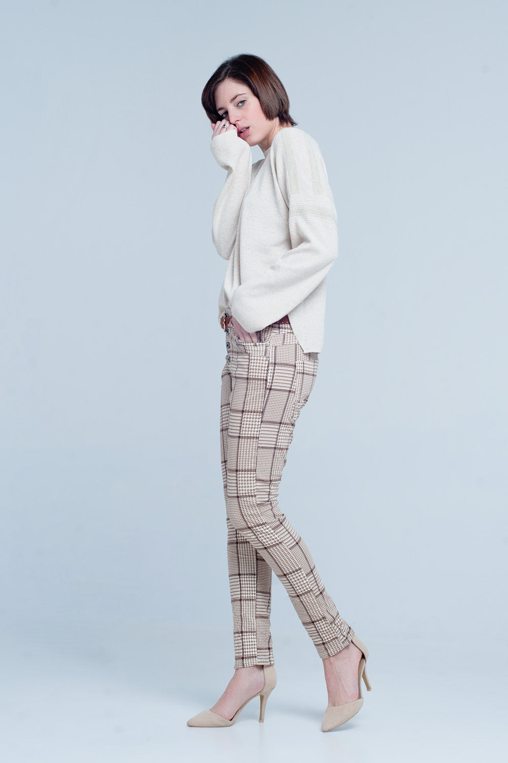 Maglione lavorato a maglia beige con dettagli glitterati