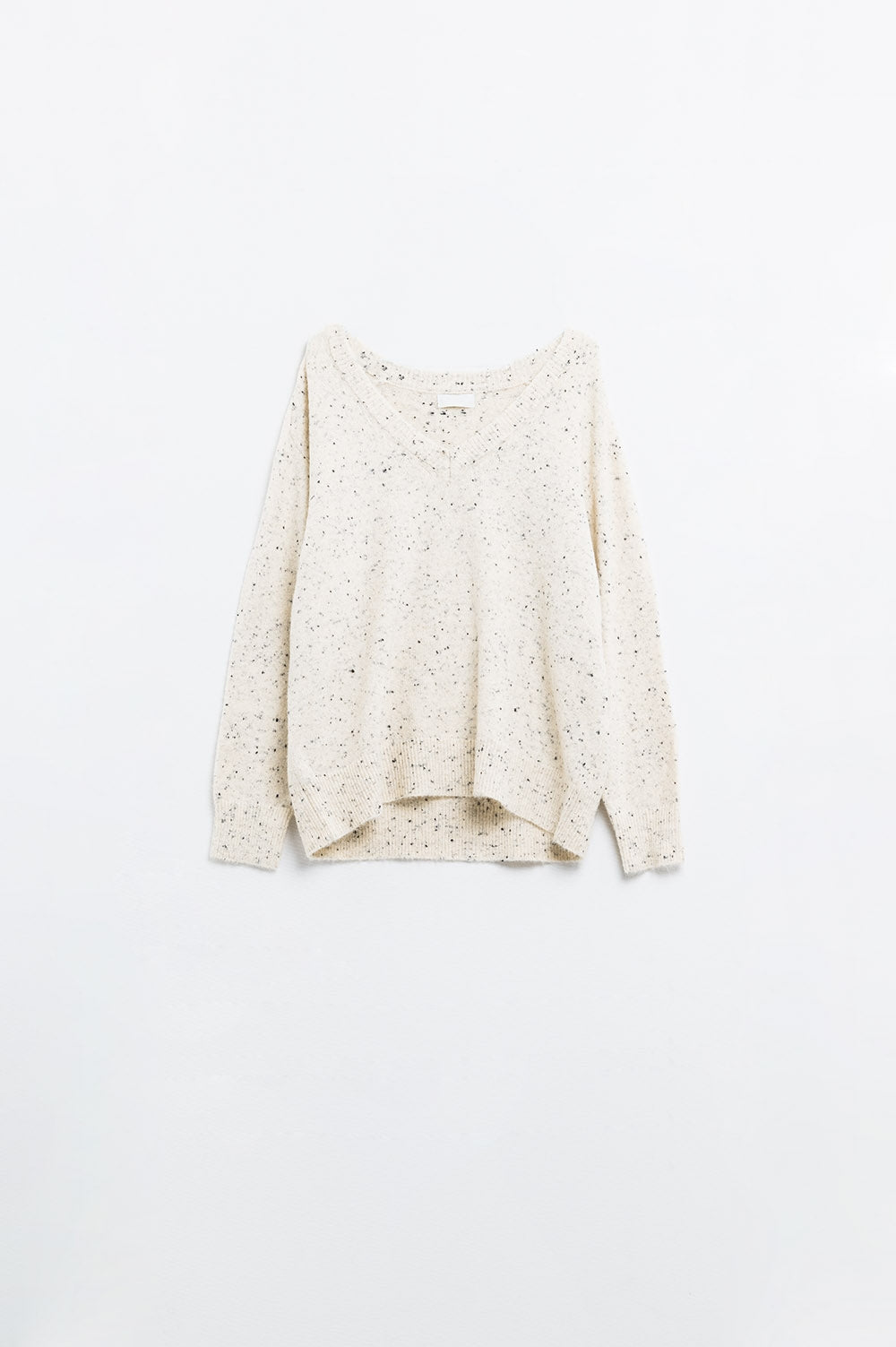 Maglione maculato oversize con scollo a V in crema