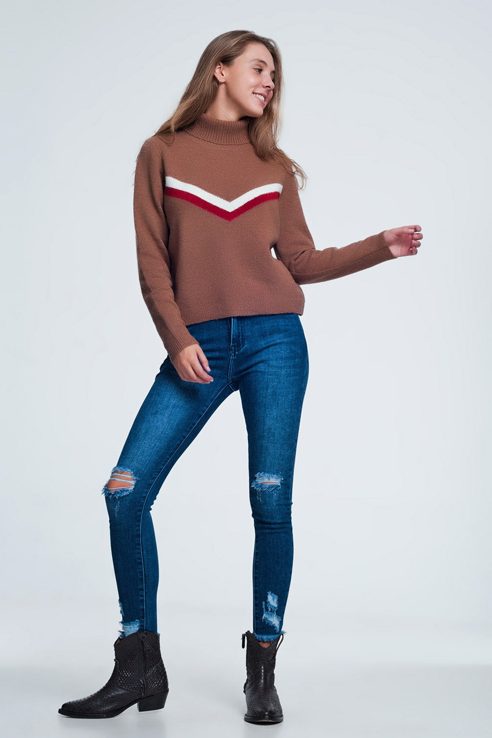 Maglione marrone con motivo a spina di pesce