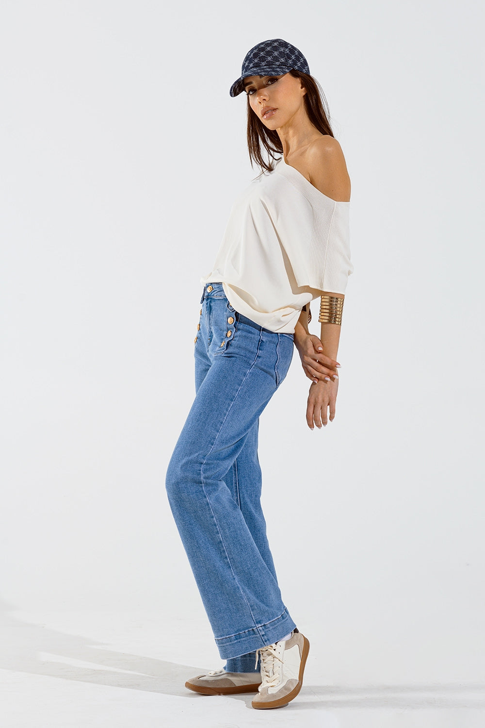 Maglione off the shoulder rilassato color crema
