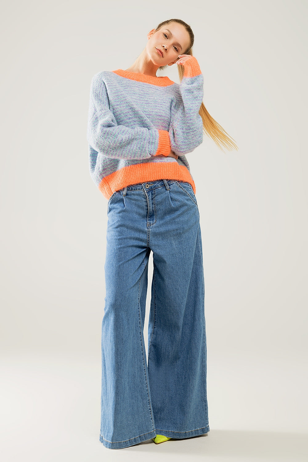 Maglione oversize in maglia blu chiaro/arancione