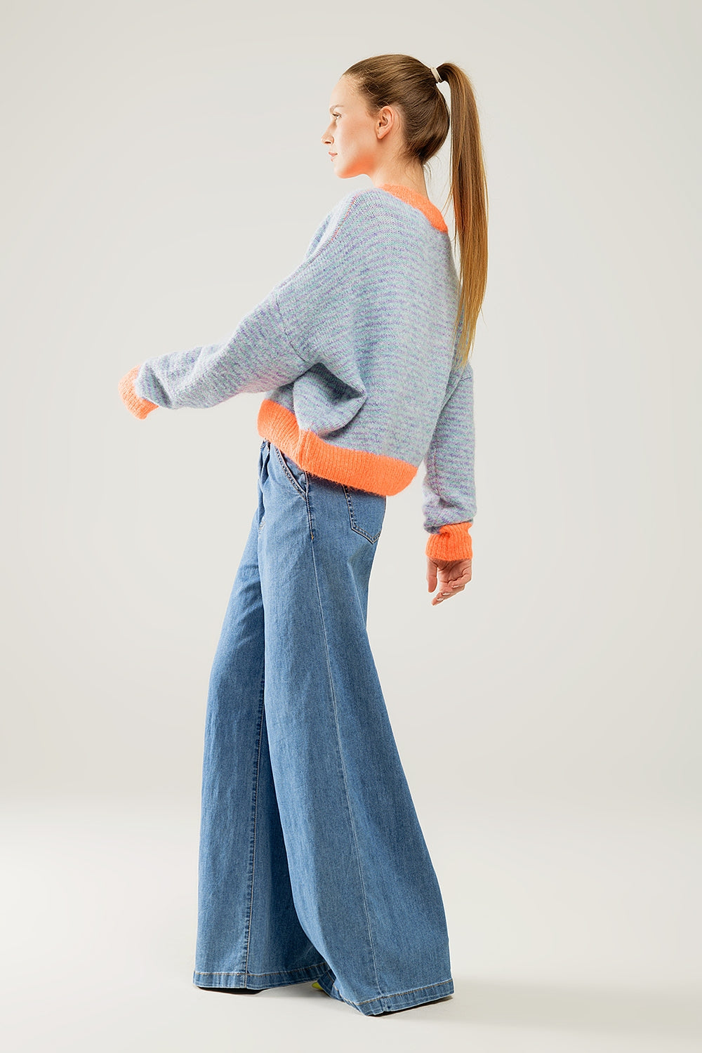 Maglione oversize in maglia blu chiaro/arancione
