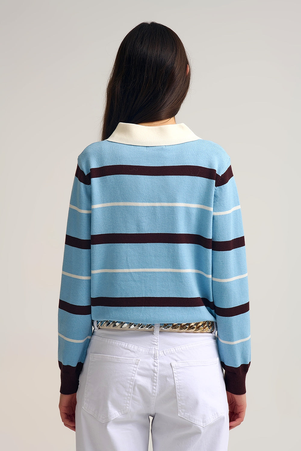 Maglione Polo a righe in blu con colletto bianco