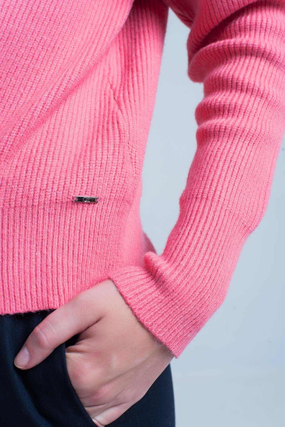 Maglione rosa girocollo motivo a righe